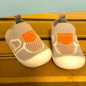 NEW Toddler sock shoes